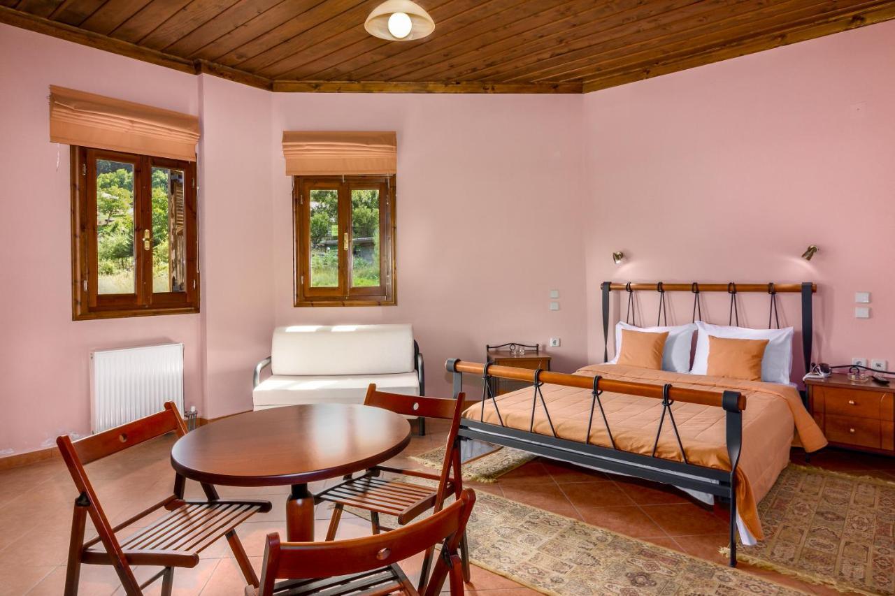 Zampakas Hotel Panorama Stournareika エクステリア 写真