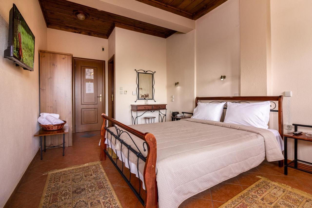 Zampakas Hotel Panorama Stournareika エクステリア 写真